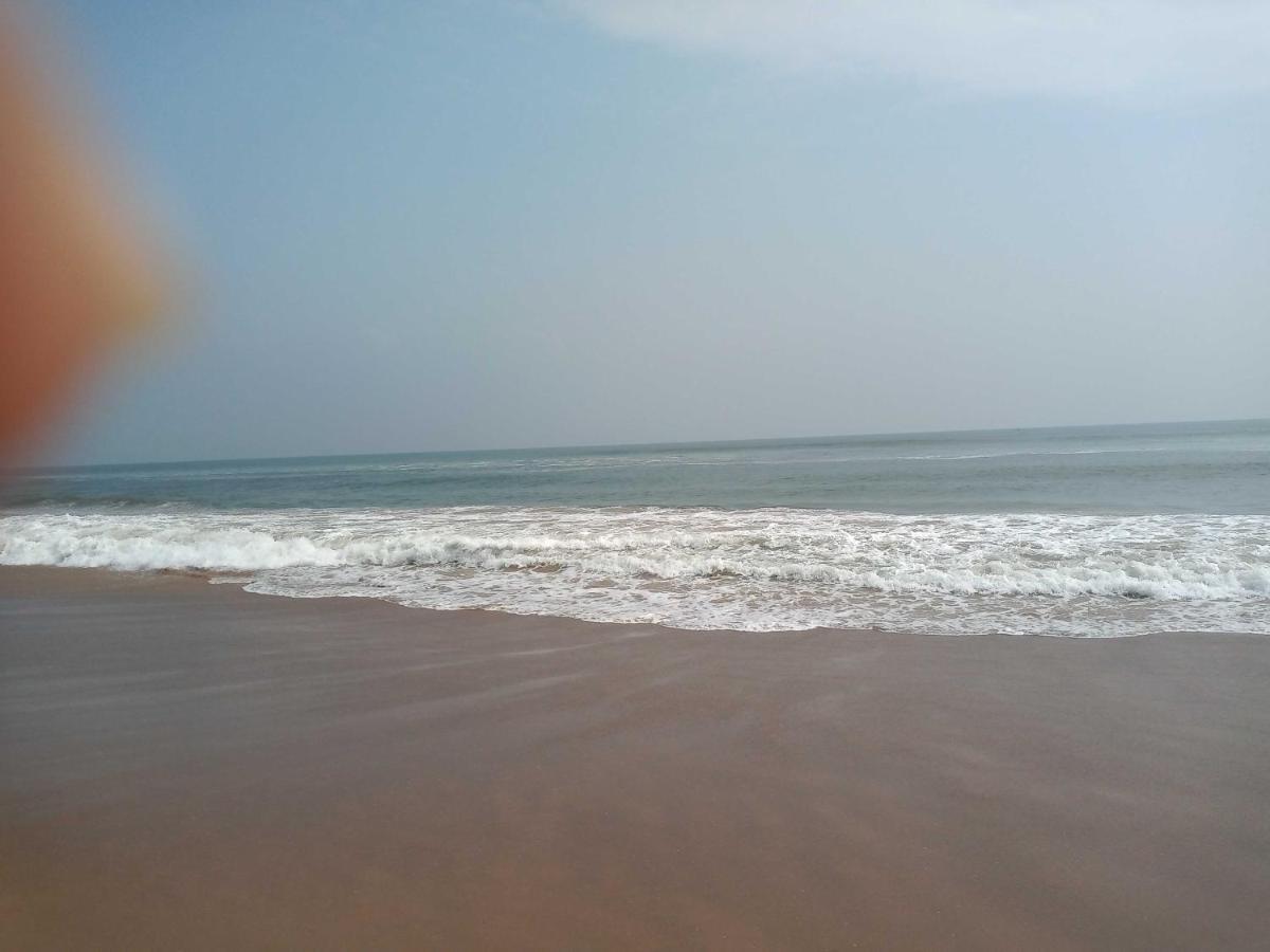 Oyo Royal Ruby Enclave Hotel Puri Luaran gambar