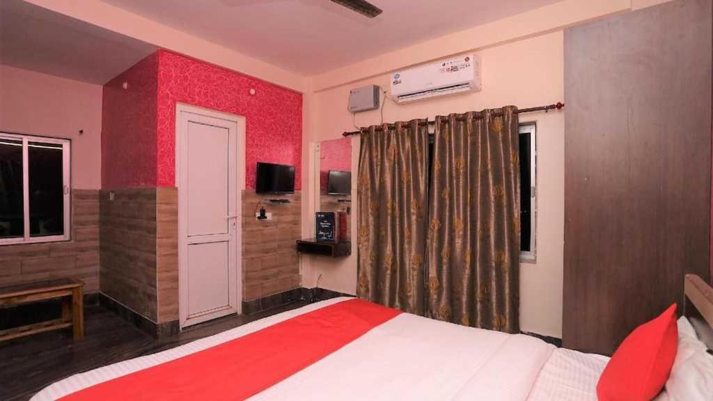 Oyo Royal Ruby Enclave Hotel Puri Luaran gambar